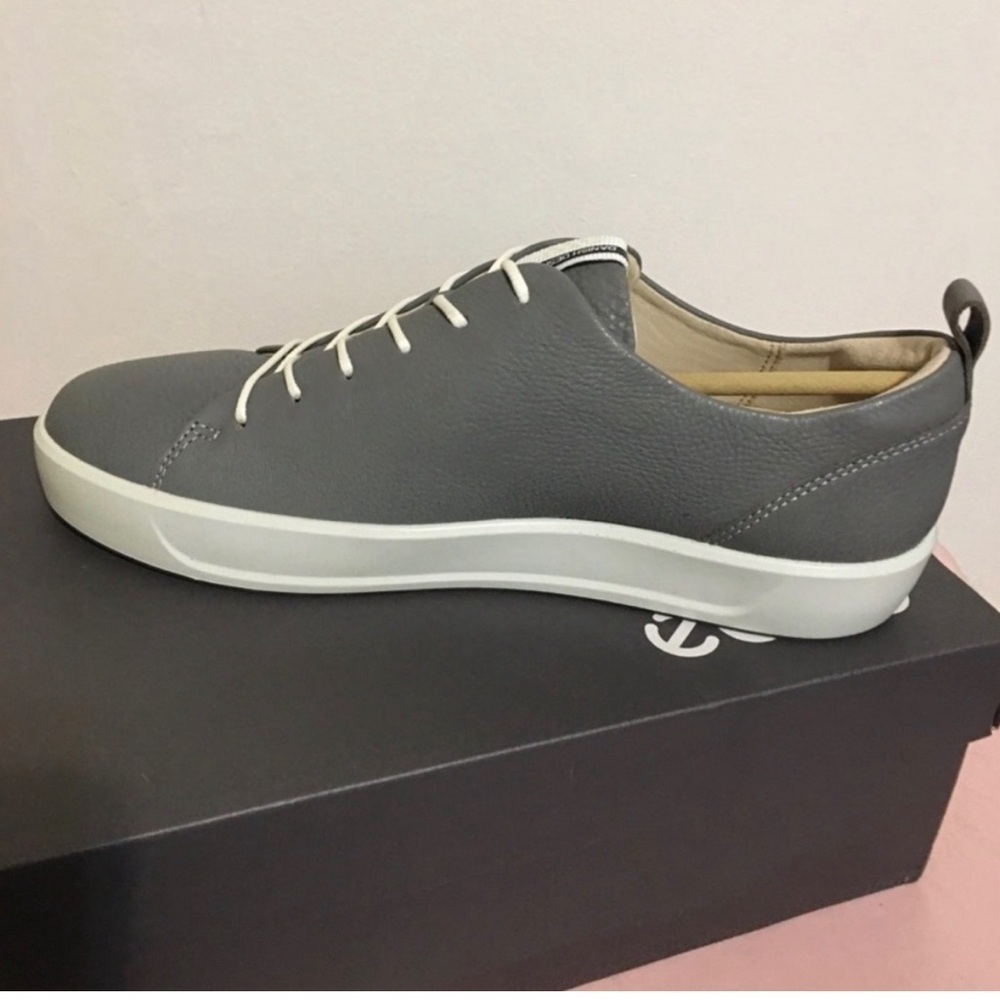 ECCO Women’s Grey Casual Shoes